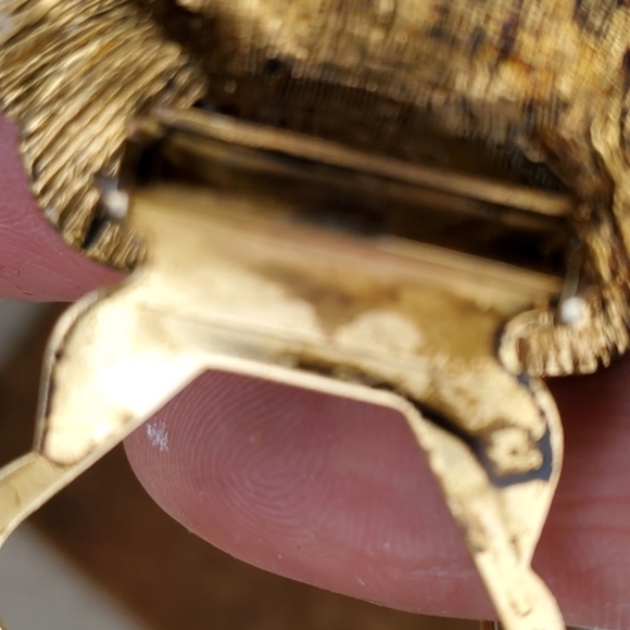 Vintage‎ Gold Roman Coin brooch/ Clip - Picture 9 of 10